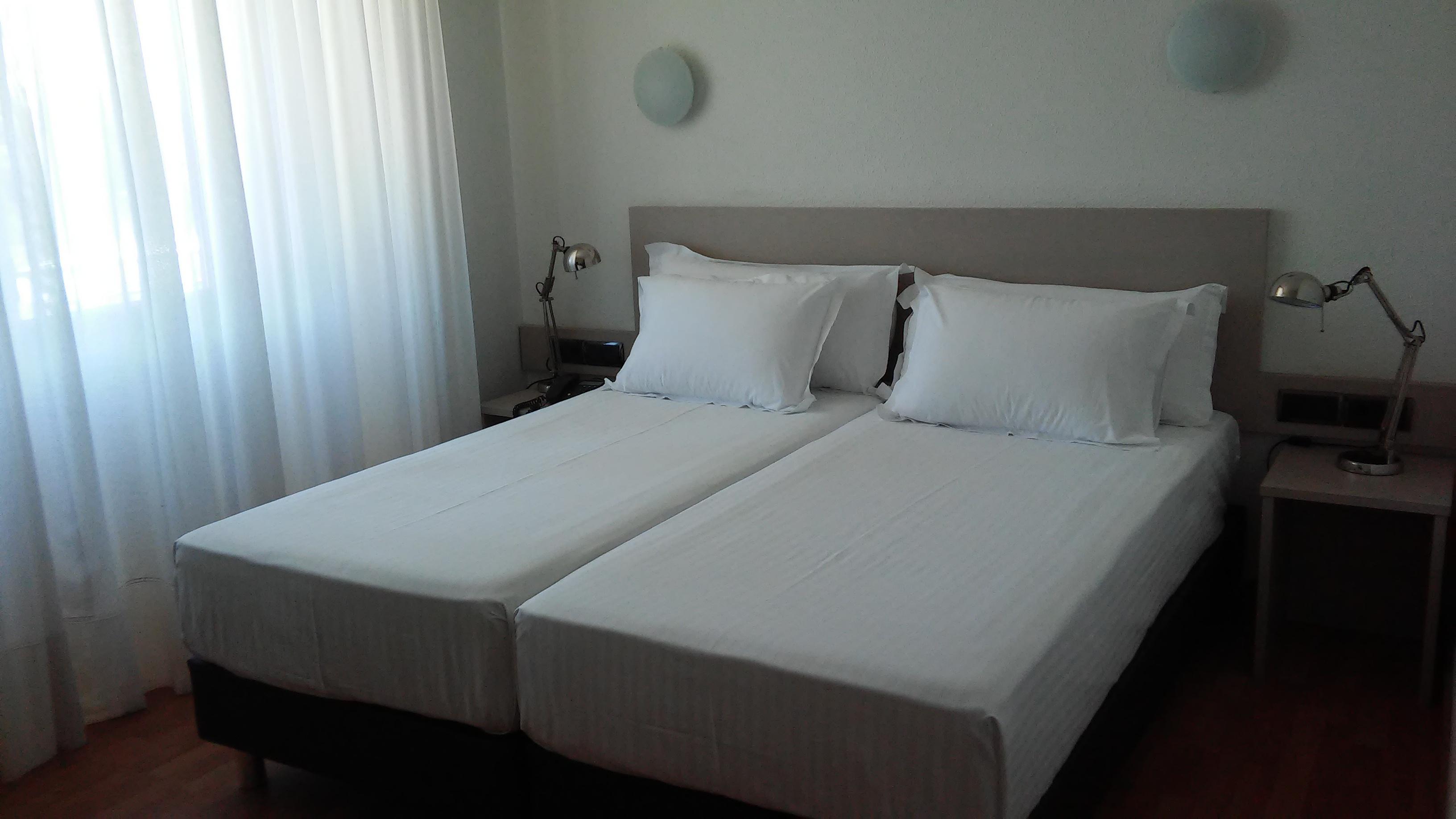 Hotel Los Angeles Гуарнизо Экстерьер фото