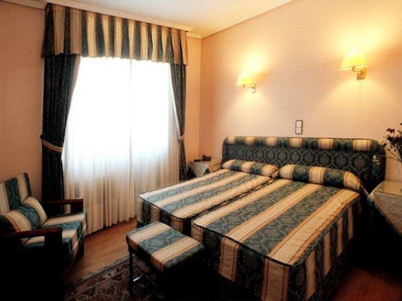 Hotel Los Angeles Гуарнизо Экстерьер фото