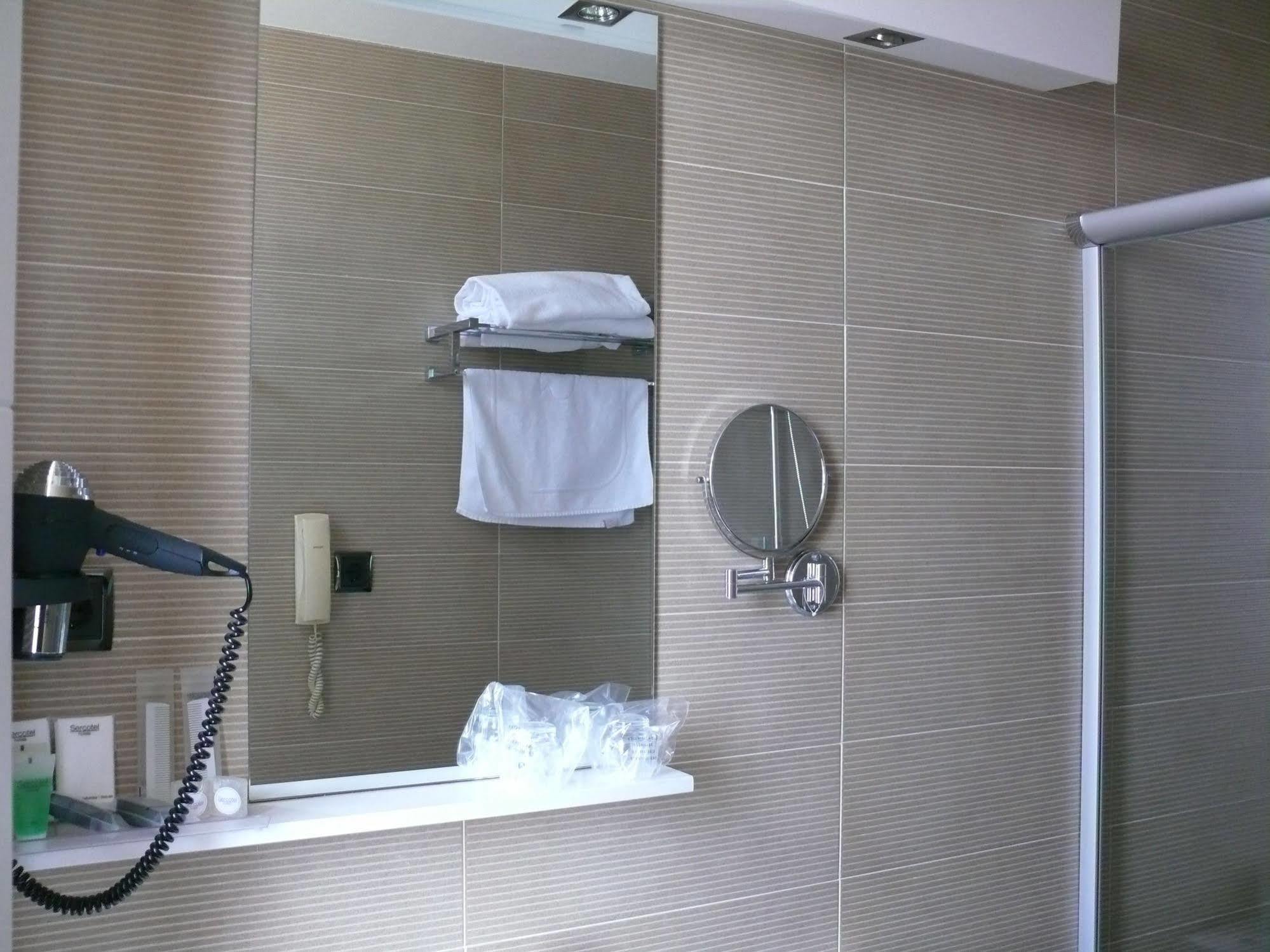 Hotel Los Angeles Гуарнизо Номер фото